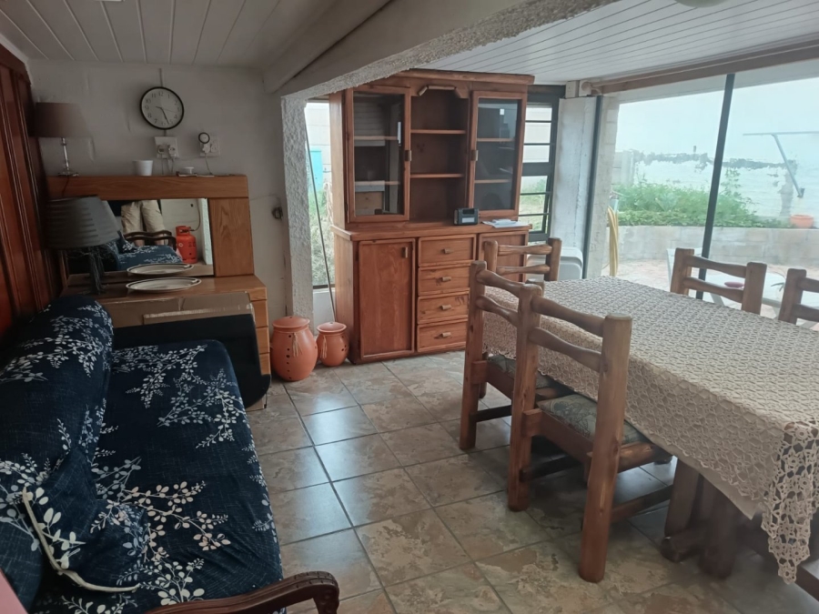 4 Bedroom Property for Sale in Kleinkrantz Western Cape
